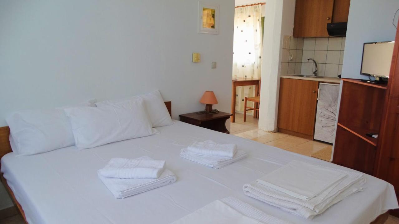 Agrambeli Rooms & Apartments Lefkáda 外观 照片